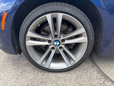 Used 2017 BMW 330i Sedan RWD image 10