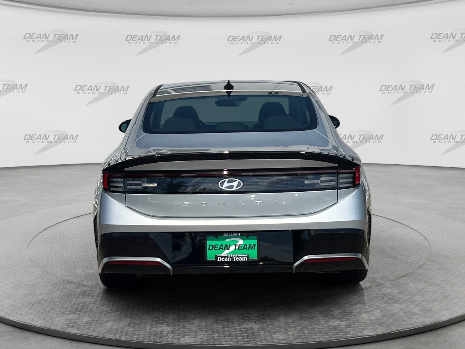 Used 2026 Hyundai Sonata SEL FWD image 6