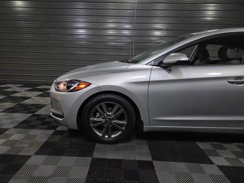 Used 2018 Hyundai Elantra Value Edition FWD image 36