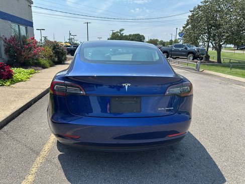 Used 2019 Tesla Model 3 AWD/4WD image 4