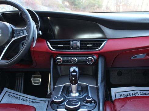 Used 2019 Alfa Romeo Giulia Ti Sport w/ Quick Order Package 22S Sport image 21