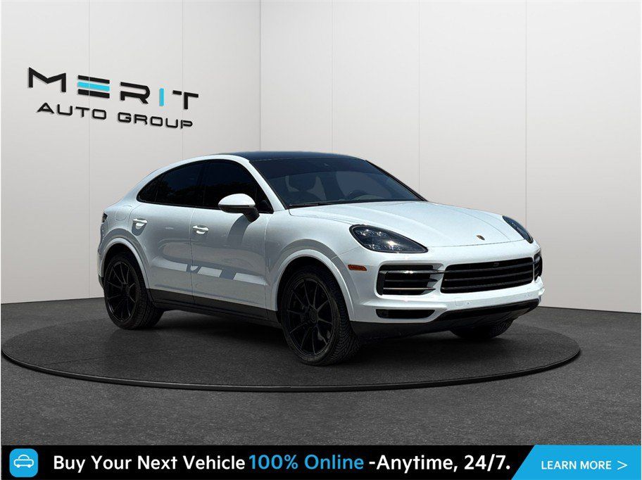 Used 2022 Porsche Cayenne Platinum Edition AWD/4WD image 1