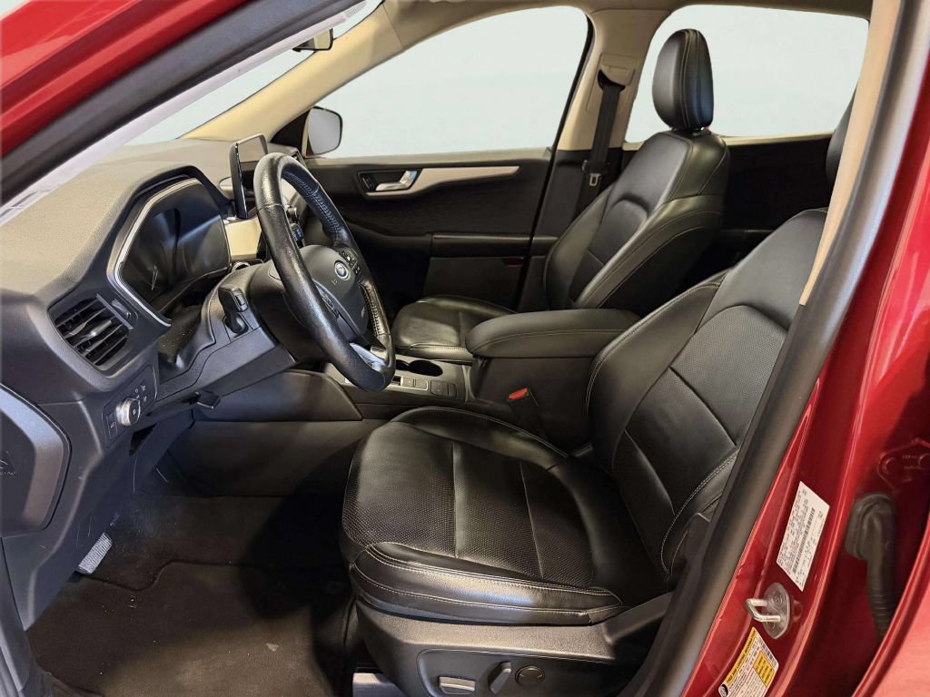 Used 2020 Ford Escape SEL FWD image 13
