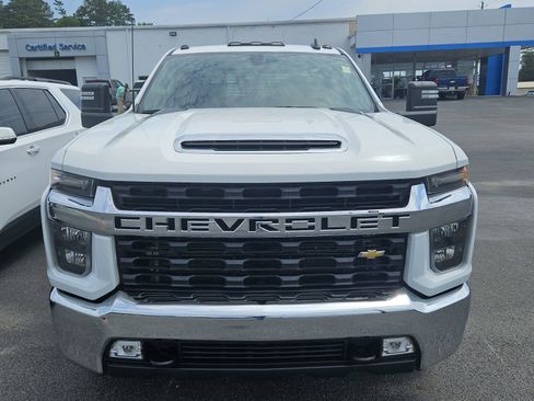 Used 2022 Chevrolet Silverado 3500 LT w/ Convenience Package AWD/4WD image 3