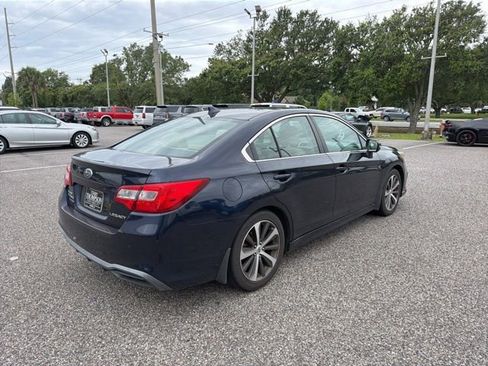 Used 2018 Subaru Legacy 2.5i Limited AWD/4WD image 5