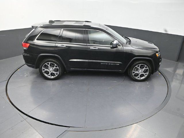 Used 2019 Jeep Grand Cherokee Limited w/ Trailer Tow Group IV AWD/4WD image 19
