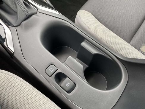 Used 2026 Toyota Corolla LE FWD image 25