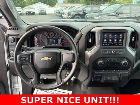 Used 2023 Chevrolet Silverado 2500 Custom w/ Custom Value Package AWD/4WD image 17