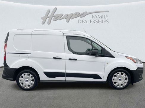 Used 2022 Ford Transit Connect XL image 7