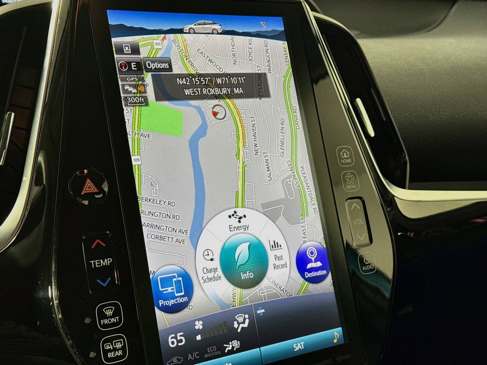 Certified 2022 Toyota Prius Prime XLE FWD image 13