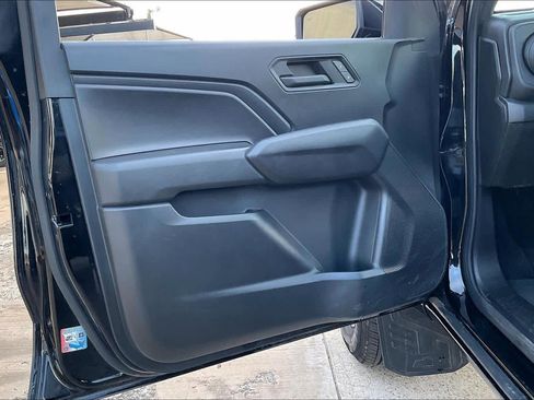 Used 2023 Chevrolet Colorado Trail Boss w/ Technology Package image 20