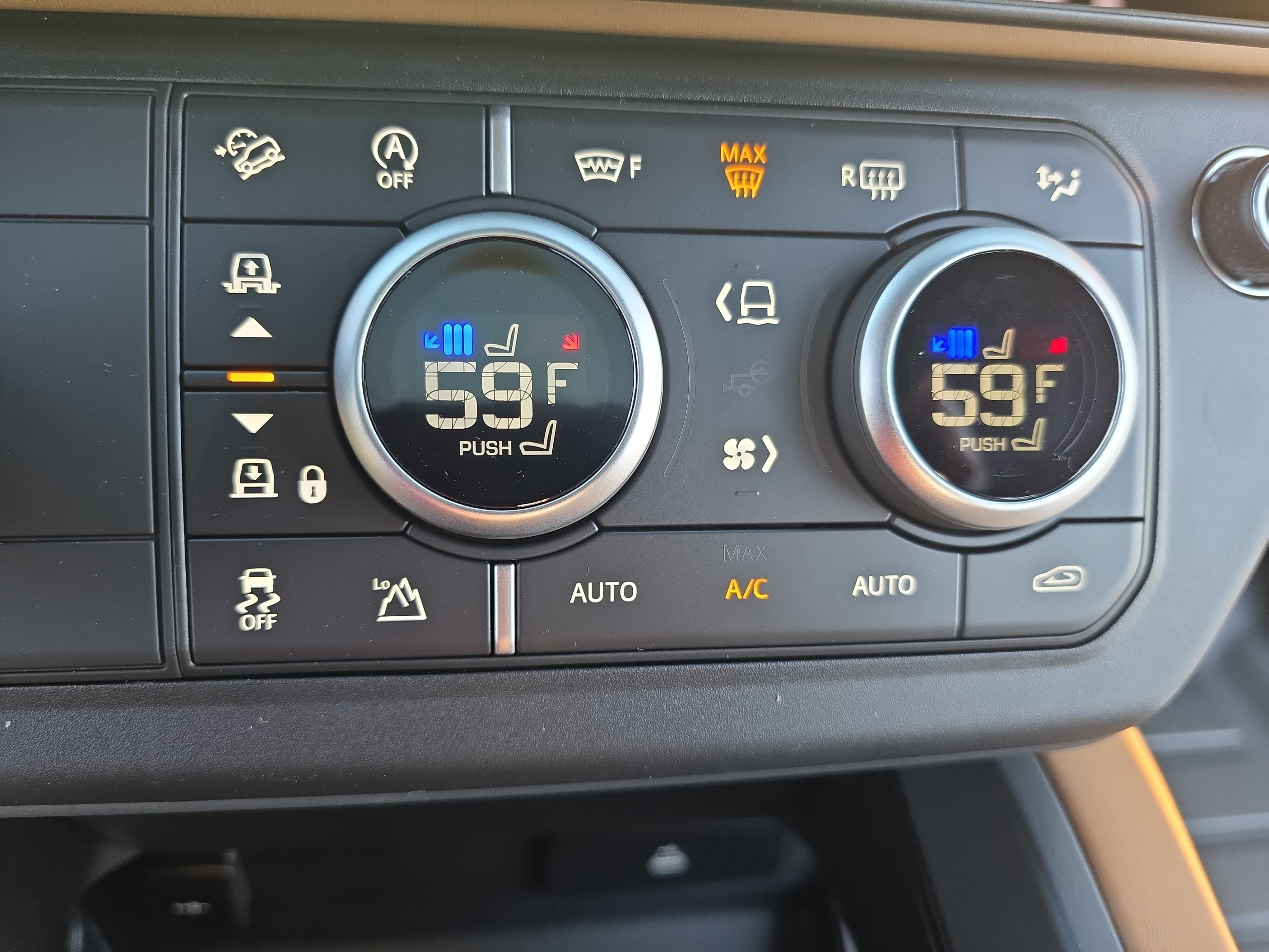 New 2026 Land Rover Defender 110 X-Dynamic SE AWD/4WD image 20