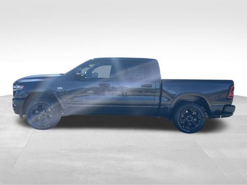 New 2026 RAM 1500 4x4 Crew Cab image 8