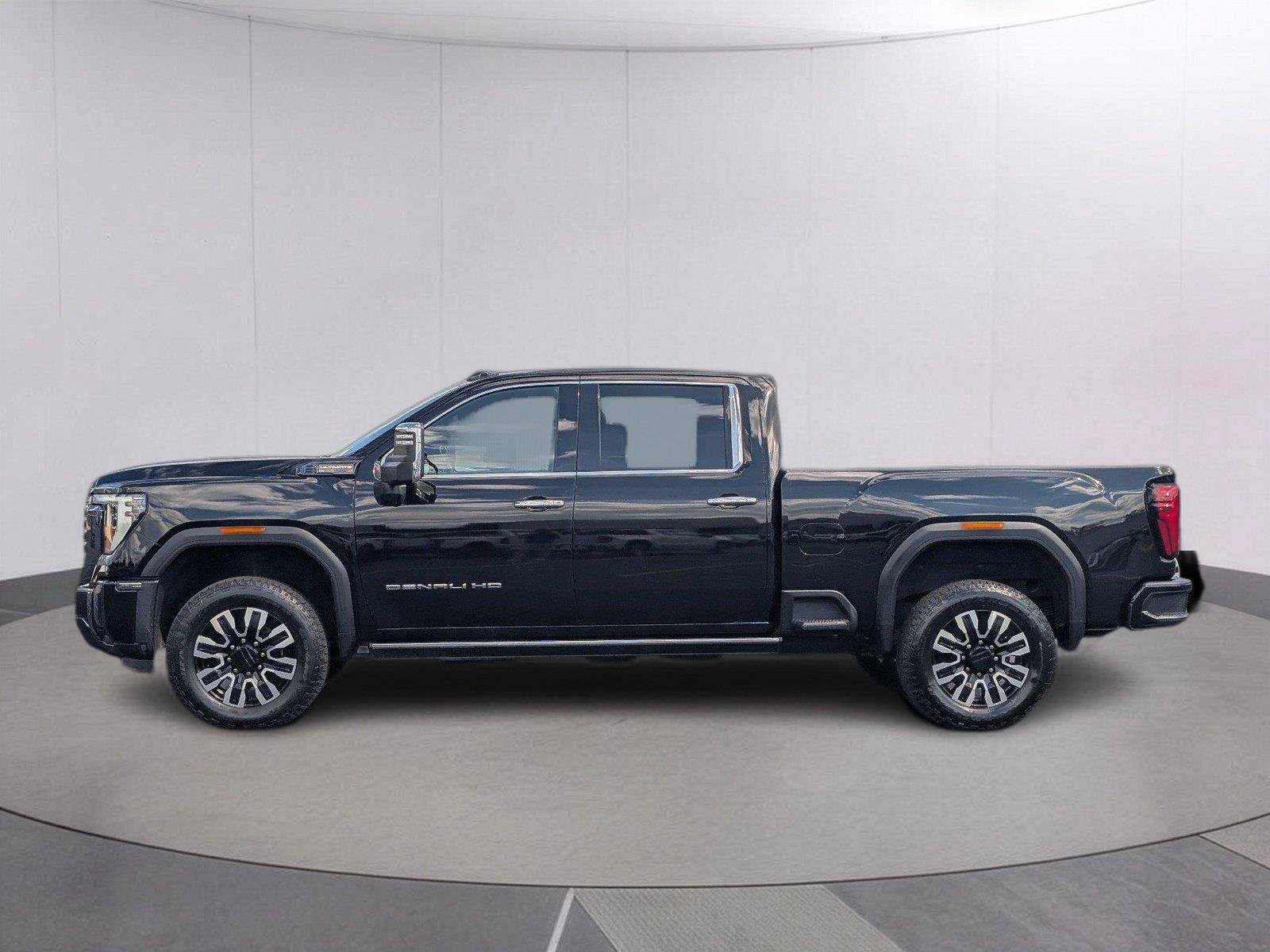 Certified 2024 GMC Sierra 2500 Denali Ultimate AWD/4WD image 2