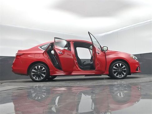 Used 2017 Nissan Sentra SR Turbo image 76