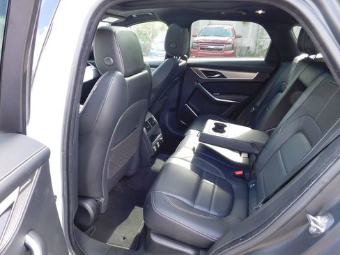 Used 2025 Jaguar F-PACE R-Dynamic S image 10