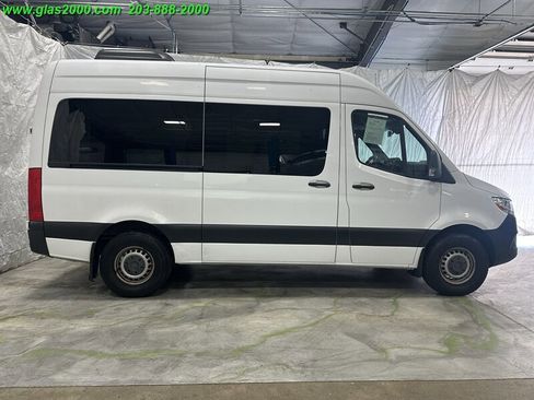 Used 2019 Mercedes-Benz Sprinter 2500 image 14