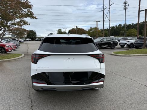 New 2026 Kia Sportage SX image 4