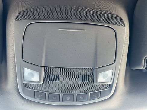 Used 2018 Ford F150 XLT image 20