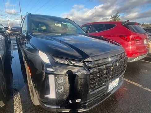 Used 2025 Hyundai Palisade Calligraphy image 1