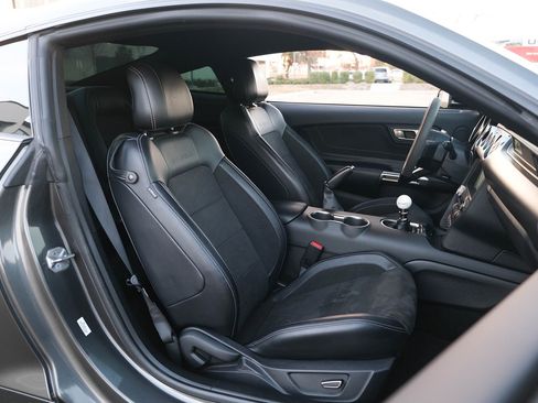 Used 2017 Ford Mustang Shelby GT350 image 23