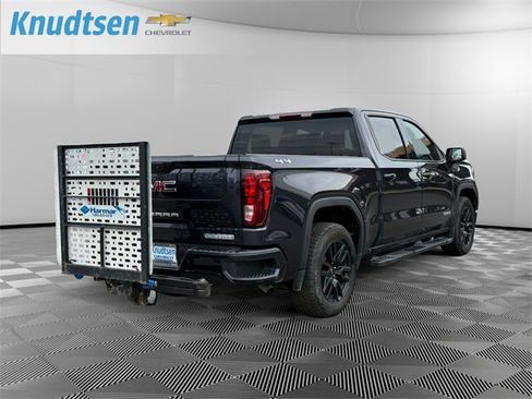 Used 2022 GMC Sierra 1500 Elevation image 16