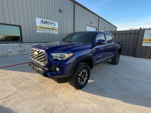 Used 2023 Toyota Tacoma TRD Off-Road image 4