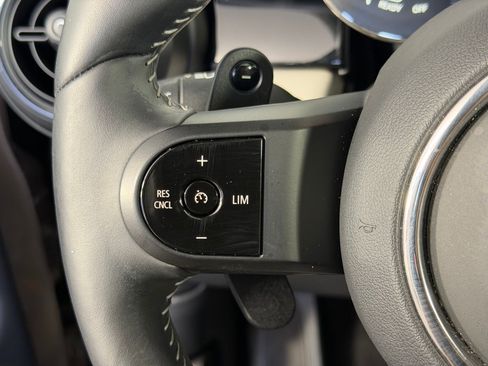 Used 2023 MINI Cooper S image 15