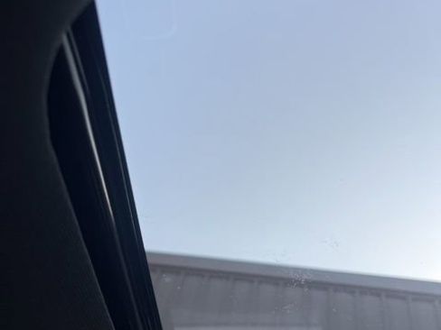 Used 2023 Chevrolet Silverado 2500 High Country w/ Technology Package image 13