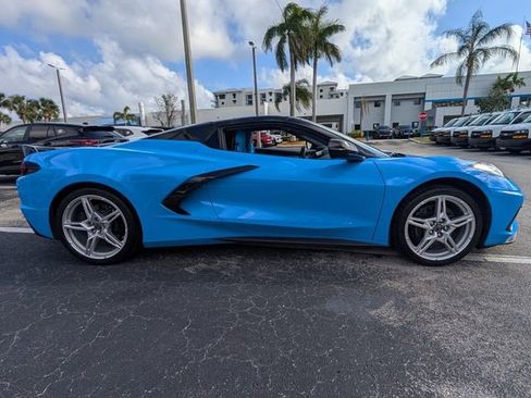 Used 2022 Chevrolet Corvette Stingray Premium Conv w/ Z51 Performance Package image 18