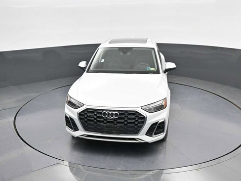 Used 2021 Audi Q5 e Premium Plus image 26