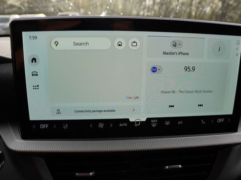 Certified 2025 Ford Explorer ST-Line image 5