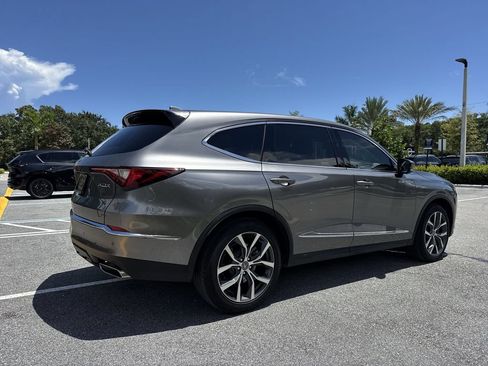 Used 2024 Acura MDX w/ Technology Package FWD image 24