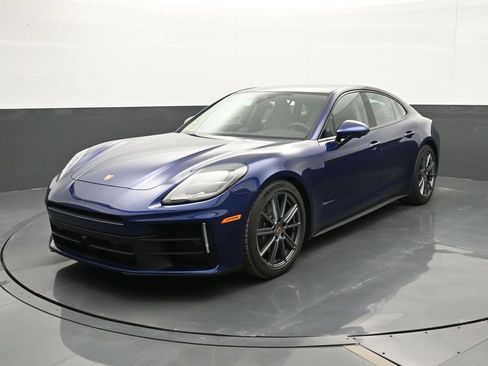 Certified 2026 Porsche Panamera 4 AWD/4WD image 1