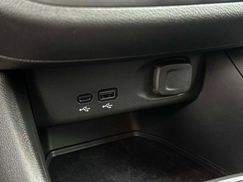 Used 2024 Buick Envista Preferred w/ Convenience I Package image 25