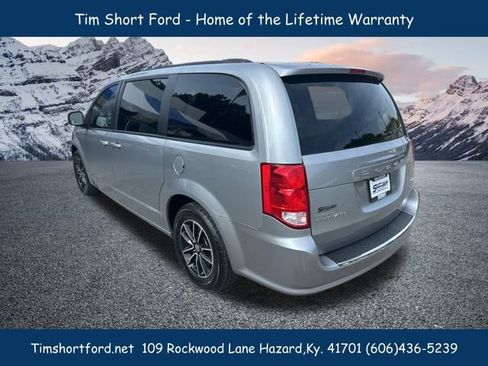 Used 2019 Dodge Grand Caravan GT image 7