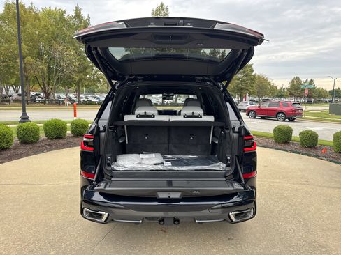 New 2026 BMW X7 xDrive40i w/ M Sport Package image 26