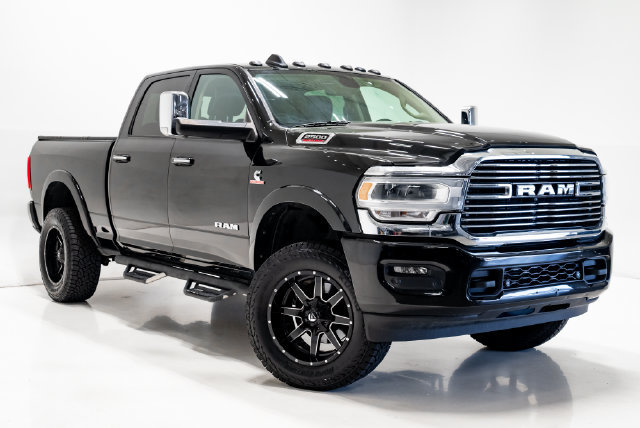 Used 2020 RAM 2500 Laramie w/ Body Color Bumper Group AWD/4WD image 7