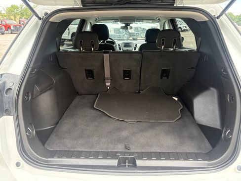 Used 2020 Chevrolet Equinox LS AWD/4WD image 13