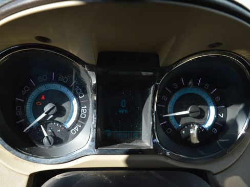 Used 2010 Buick LaCrosse CXL image 35