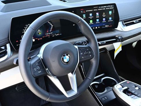 New 2026 BMW X1 xDrive28i w/ Technology Package image 9