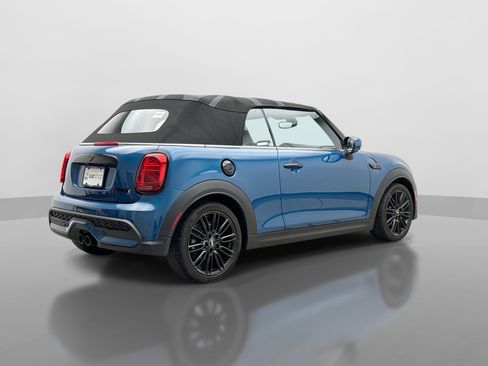 Used 2023 MINI Cooper S FWD image 5
