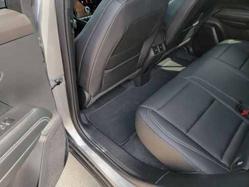 Used 2026 GMC Terrain Elevation w/ Elevation Premium Package FWD image 15
