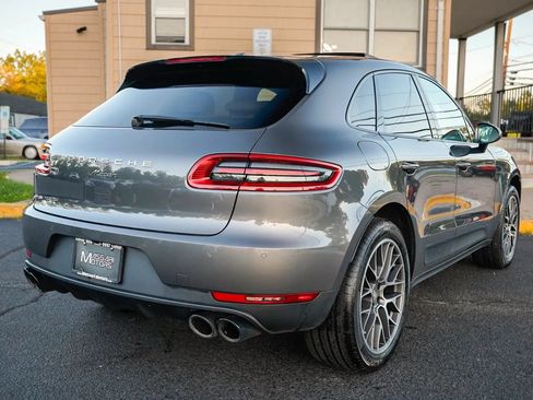 Used 2018 Porsche Macan Sport Edition AWD/4WD image 4