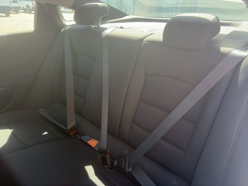 Used 2019 Chevrolet Malibu LS FWD image 26