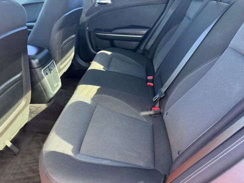 Used 2017 Dodge Charger SE w/ Popular Equipment Group RWD image 11