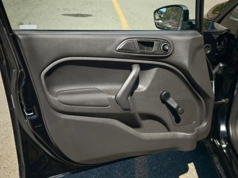 Used 2016 Ford Fiesta S FWD image 16