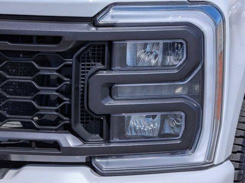 Certified 2023 Ford F250 Lariat w/ Lariat Ultimate Package AWD/4WD image 10