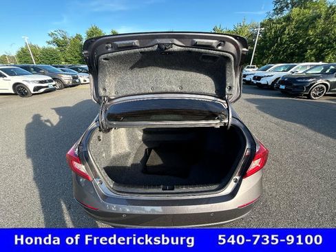 Used 2022 Honda Accord Touring image 11