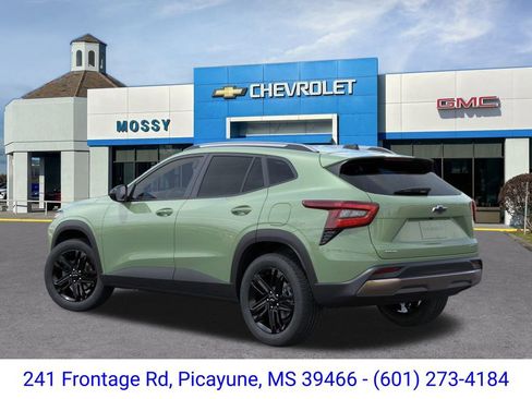 New 2026 Chevrolet Trax ACTIV image 3